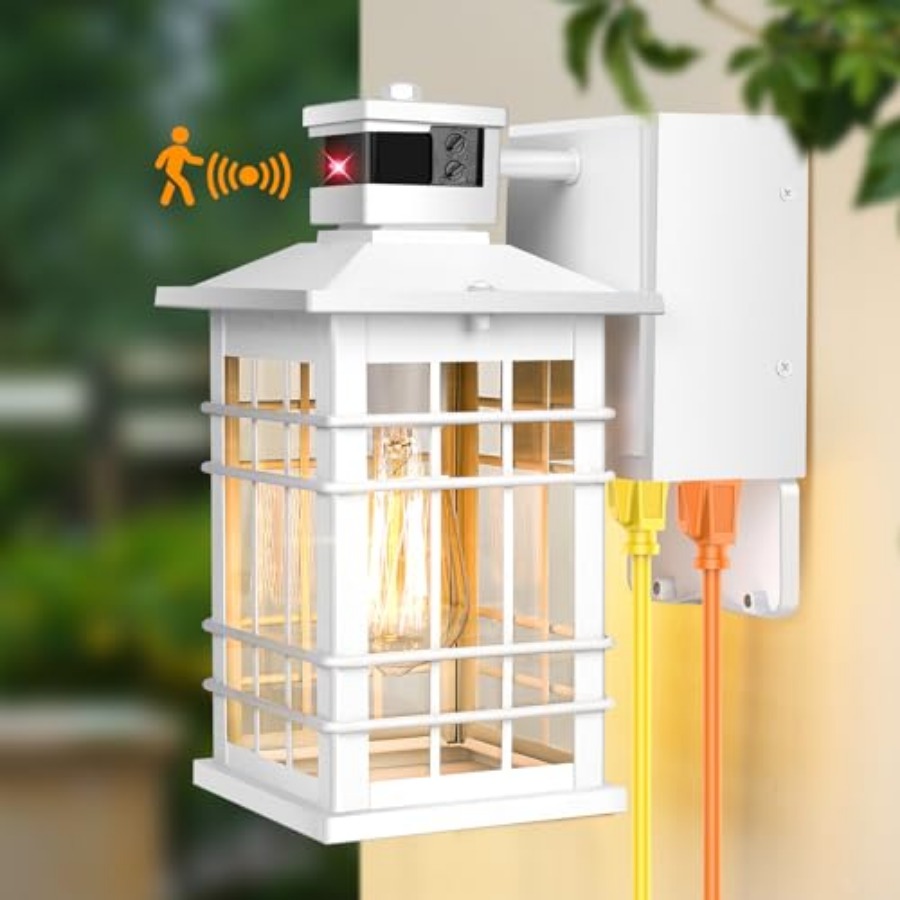 Porch Light with GFCI Outlets  - огляд і ціна Outdoor Lighting No Outlet