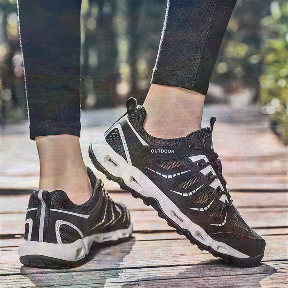 Sumer Round Tip Silver Sneaker - огляд і ціна Outdoor Lighting Lux